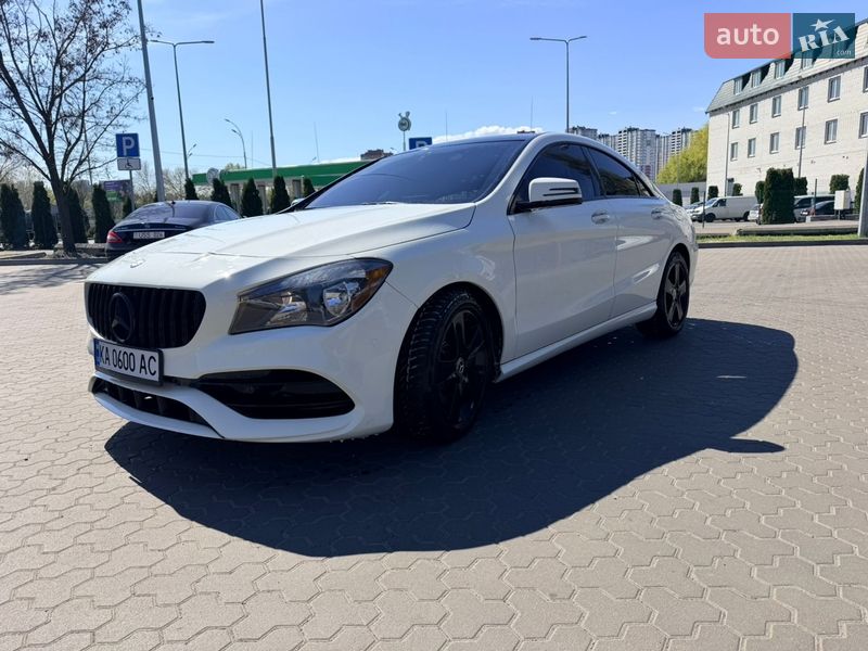 Седан Mercedes-Benz CLA-Class 2017 в Киеве