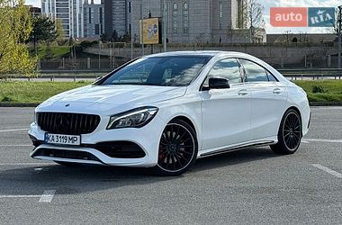 Седан Mercedes-Benz CLA-Class 2018 в Киеве
