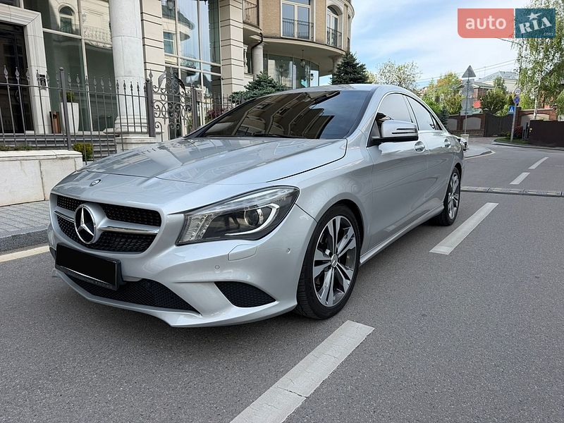 Седан Mercedes-Benz CLA-Class 2013 в Киеве