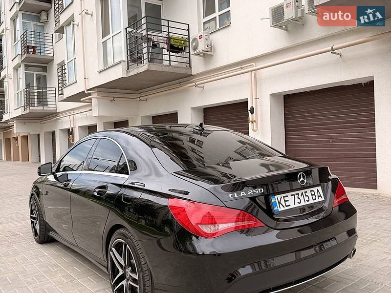 Седан Mercedes-Benz CLA-Class 2014 в Днепре Седан Mercedes-Benz CLA-Class 2014 в Днепре