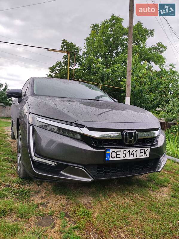 Седан Honda Clarity 2018 в Новоселице Седан Honda Clarity 2018 в Новоселице