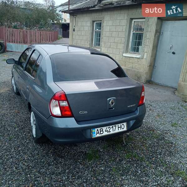 Седан Renault Clio Symbol 2006 в Вендичанах Седан Renault Clio Symbol 2006 в Вендичанах