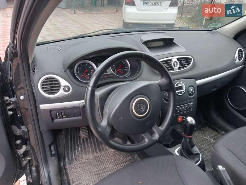 Универсал Renault Clio 2008 в Тростянце Универсал Renault Clio 2008 в Тростянце