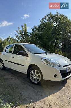 Хэтчбек Renault Clio 2013 в Кропивницком