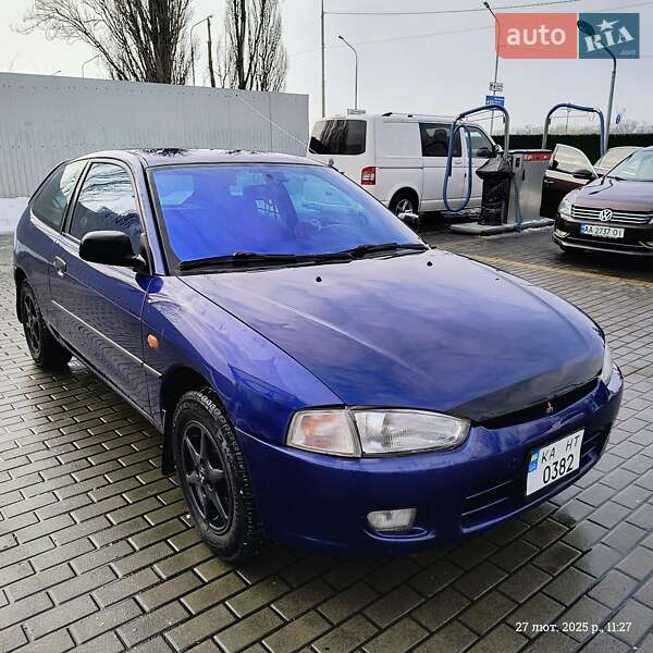 Хэтчбек Mitsubishi Colt 1997 в Черновцах