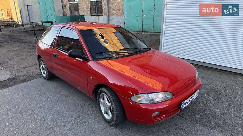 Хэтчбек Mitsubishi Colt 1994 в Корсуне-Шевченковском