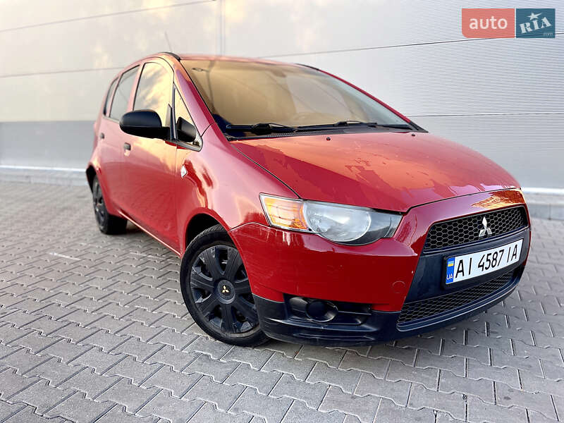 Хетчбек Mitsubishi Colt 2009 в Києві Хетчбек Mitsubishi Colt 2009 в Києві