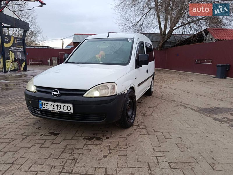 Минивэн Opel Combo 2008 в Николаеве