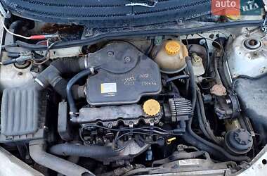Грузовой фургон Opel Combo 1998 в Семеновке