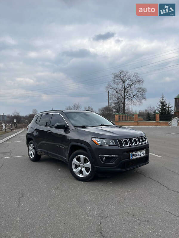 Внедорожник / Кроссовер Jeep Compass 2017 в Ромнах