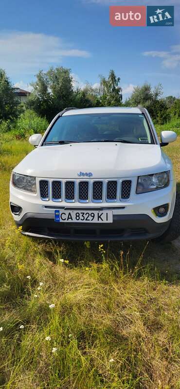 Внедорожник / Кроссовер Jeep Compass 2016 в Черкассах Внедорожник / Кроссовер Jeep Compass 2016 в Черкассах