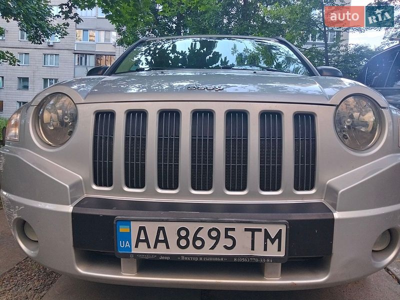 Внедорожник / Кроссовер Jeep Compass 2008 в Киеве