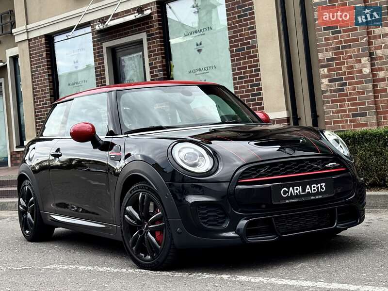 Хэтчбек MINI Cooper 2019 в Киеве
