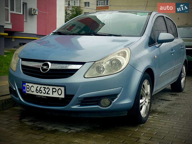 Хэтчбек Opel Corsa 2007 в Львове Хэтчбек Opel Corsa 2007 в Львове