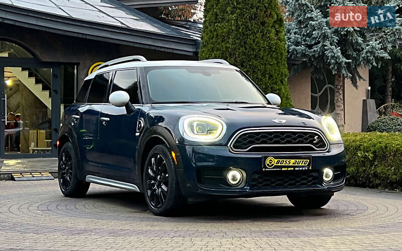 Хэтчбек MINI Countryman 2018 в Львове Хэтчбек MINI Countryman 2018 в Львове