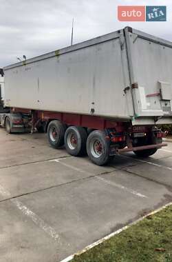 Самосвал полуприцеп Carnehl CPS 2002 в Тлумаче