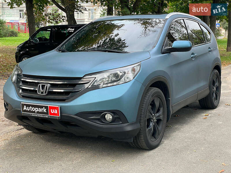 Внедорожник / Кроссовер Honda CR-V 2014 в Киеве