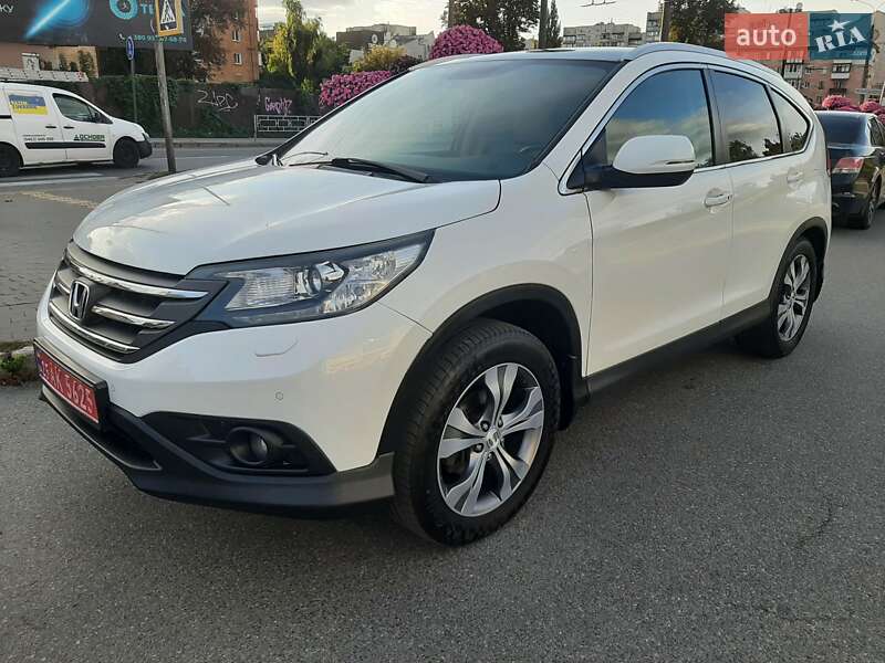 Внедорожник / Кроссовер Honda CR-V 2015 в Чернигове