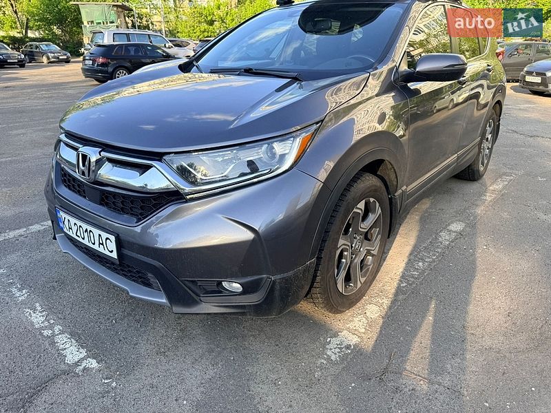 Внедорожник / Кроссовер Honda CR-V 2019 в Киеве