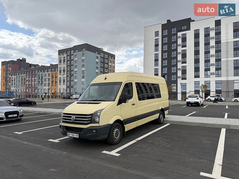 Вантажопасажирський фургон Volkswagen Crafter 2016 в Рівному