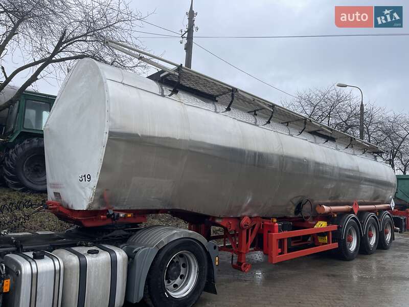 Цистерна полуприцеп Fruehauf Crane 1992 в Луцке