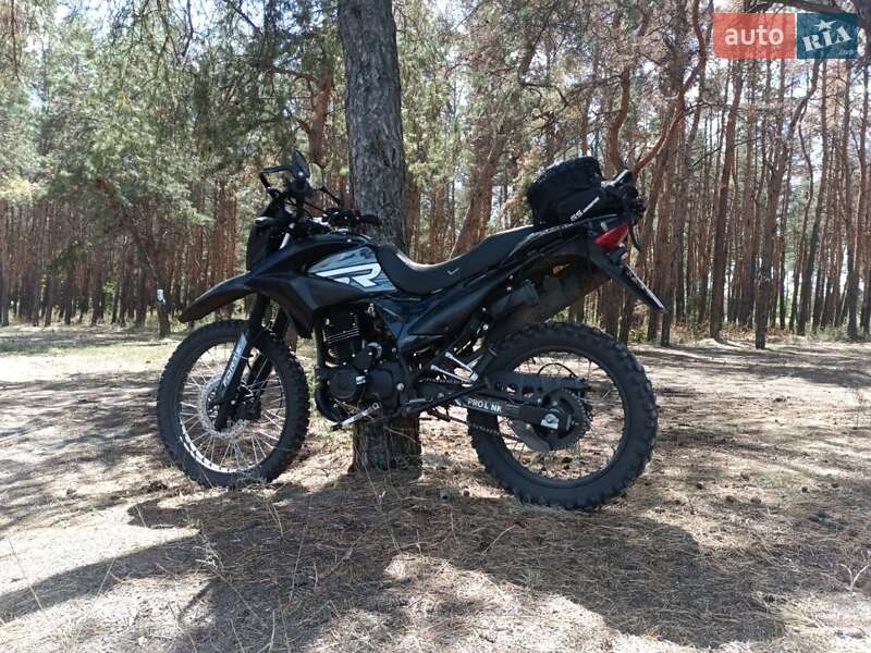 Мотоцикл Многоцелевой (All-round) Forte Cross 300 2024 в Каменском Мотоцикл Многоцелевой (All-round) Forte Cross 300 2024 в Каменском