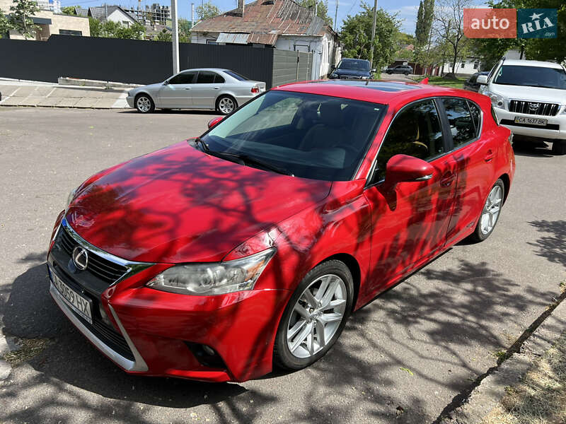 Хэтчбек Lexus CT 2015 в Черкассах Хэтчбек Lexus CT 2015 в Черкассах