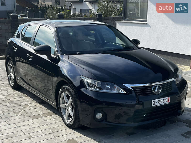 Хетчбек Lexus CT 2011 в Луцьку