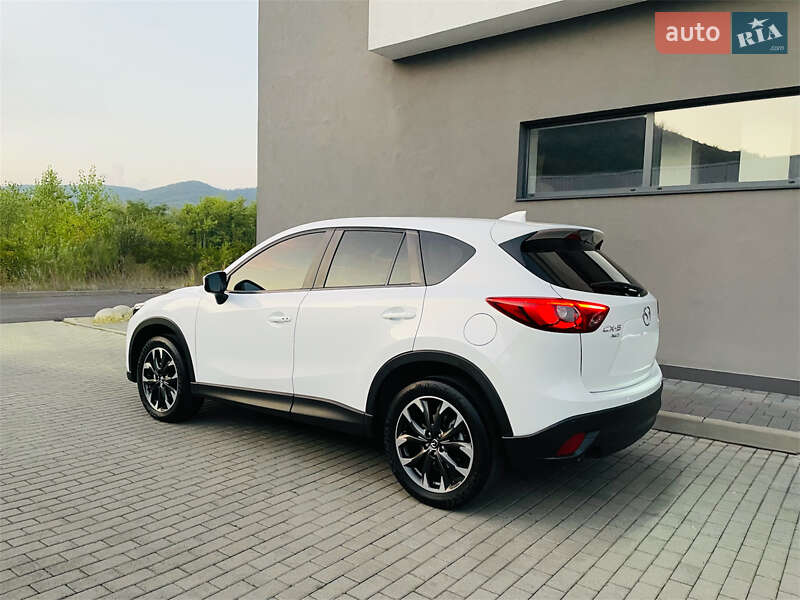 Внедорожник / Кроссовер Mazda CX-5 2016 в Мукачево