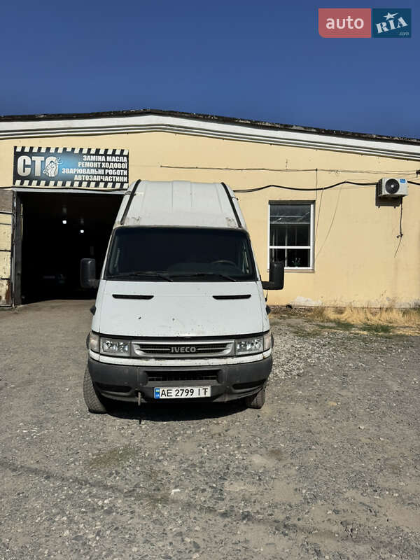 Грузовой фургон Iveco Daily 2005 в Кривом Роге