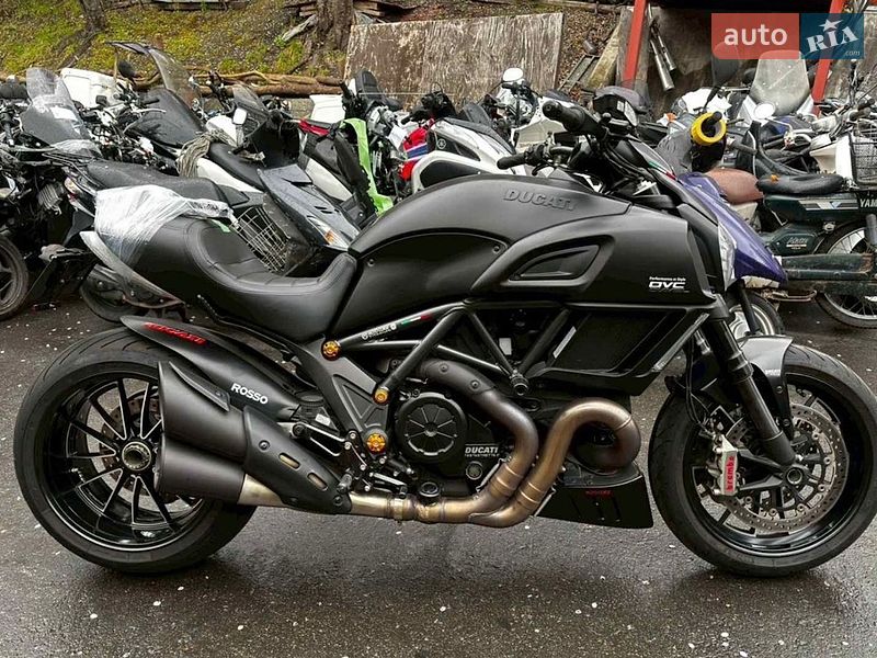 Мотоцикл Без обтекателей (Naked bike) Ducati Diavel 1200 2014 в Ровно Мотоцикл Без обтекателей (Naked bike) Ducati Diavel 1200 2014 в Ровно