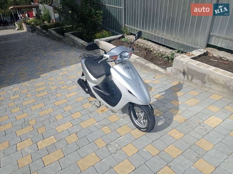 Грузовые мотороллеры, мотоциклы, скутеры, мопеды Honda Dio AF-56 2004 в Тернополе Грузовые мотороллеры, мотоциклы, скутеры, мопеды Honda Dio AF-56 2004 в Тернополе