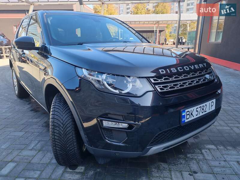 Позашляховик / Кросовер Land Rover Discovery Sport 2015 в Рівному Позашляховик / Кросовер Land Rover Discovery Sport 2015 в Рівному