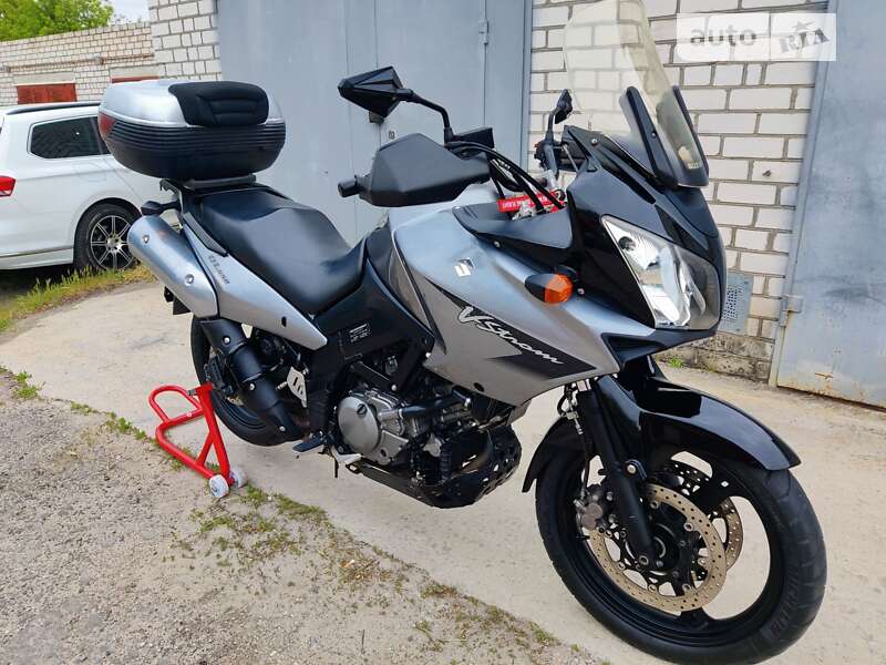 Мотоцикл Туризм Suzuki DL 650 2007 в Кременчуге