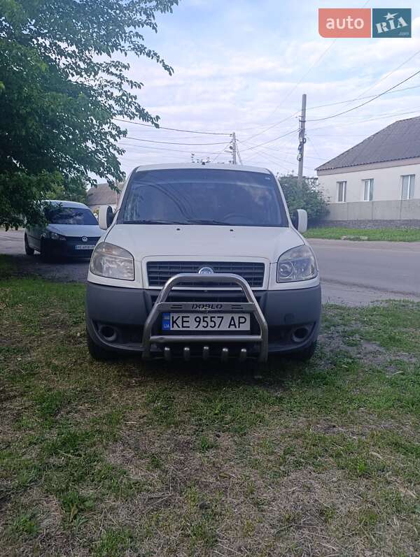 Минивэн Fiat Doblo 2007 в Днепре