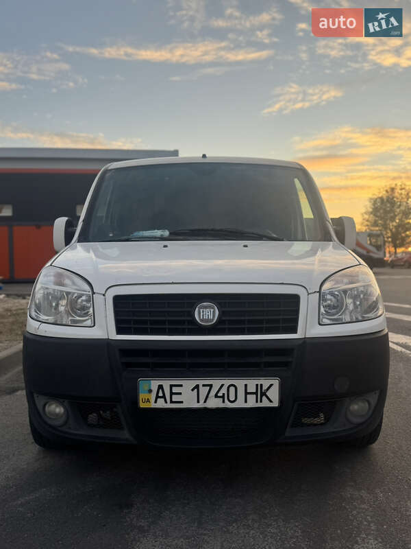 Грузовой фургон Fiat Doblo 2008 в Днепре