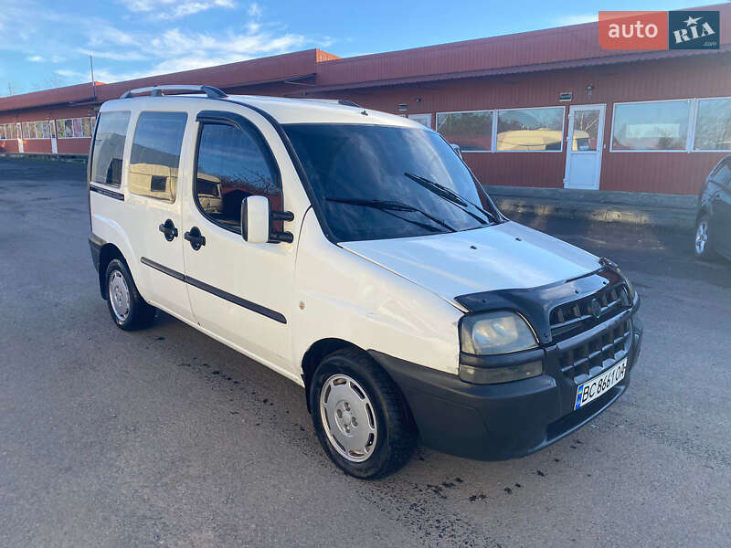 Минивэн Fiat Doblo 2004 в Мукачево