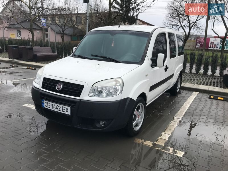Минивэн Fiat Doblo 2009 в Черновцах
