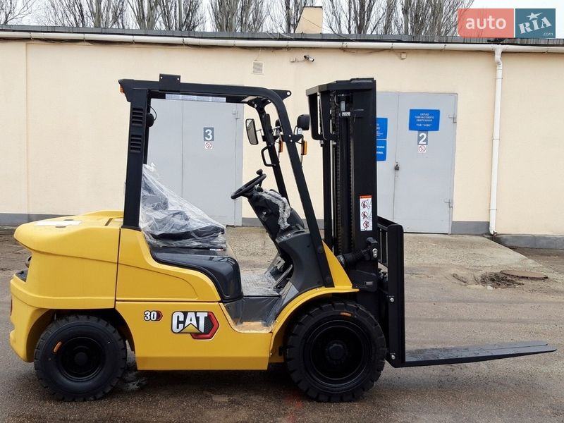 Вилочный погрузчик CAT Lift Trucks DP 2025 в Киеве