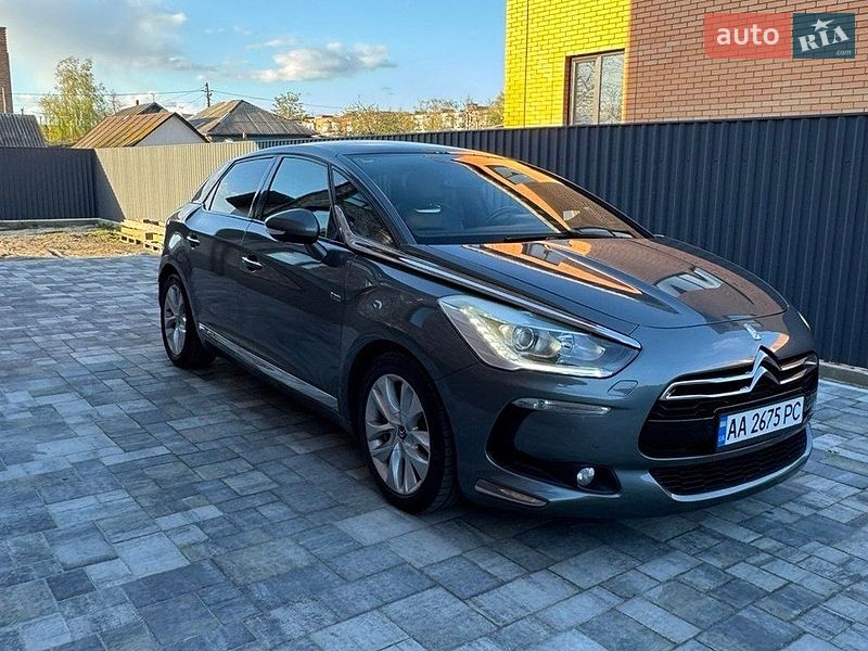 Хэтчбек Citroen DS5 2012 в Нежине