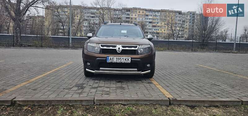 Внедорожник / Кроссовер Renault Duster 2010 в Каменском