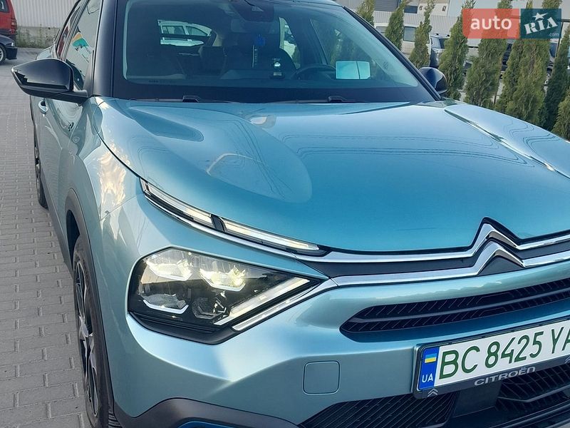 Хэтчбек Citroen e-C4 2022 в Львове