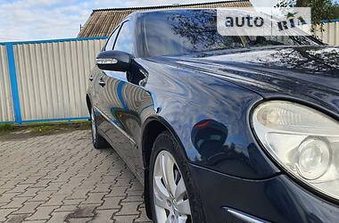 Седан Mercedes-Benz E-Class 2004 в Надвірній Седан Mercedes-Benz E-Class 2004 в Надвірній