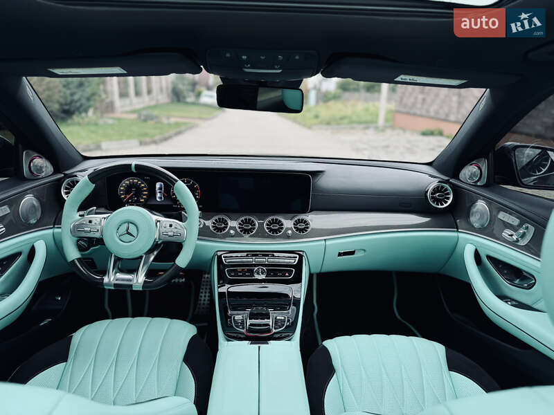 Седан Mercedes-Benz E-Class 2016 в Ровно