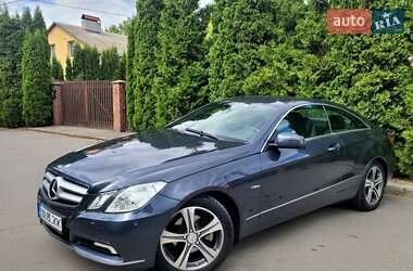 Купе Mercedes-Benz E-Class 2010 в Хмельницком Купе Mercedes-Benz E-Class 2010 в Хмельницком
