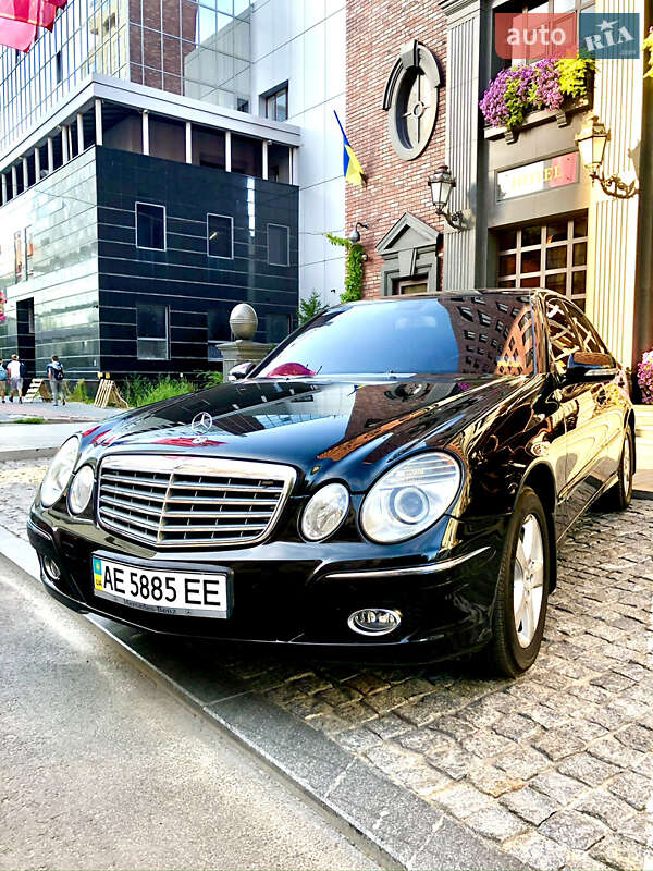 Седан Mercedes-Benz E-Class 2007 в Днепре Седан Mercedes-Benz E-Class 2007 в Днепре