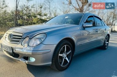 Седан Mercedes-Benz E-Class 2004 в Білогородці