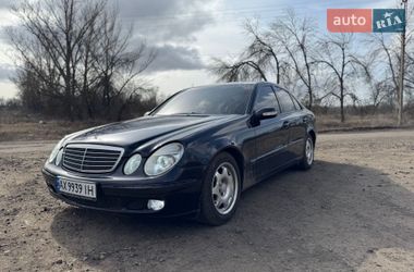 Седан Mercedes-Benz E-Class 2002 в Чугуєві