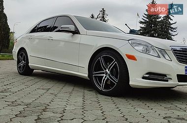 Седан Mercedes-Benz E-Class 2013 в Дубні