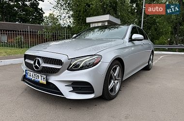Седан Mercedes-Benz E-Class 2018 в Києві
